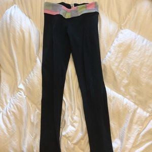 Full length black Ivivva leggings